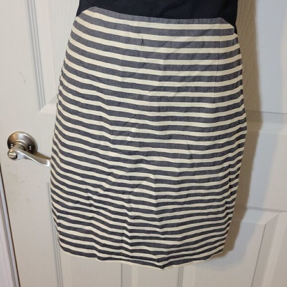 The limited sheath dress - Picture 3 of 7